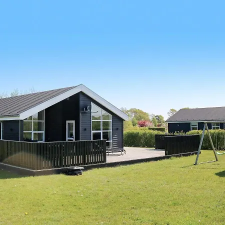 펜션 8 Person In Hadsund